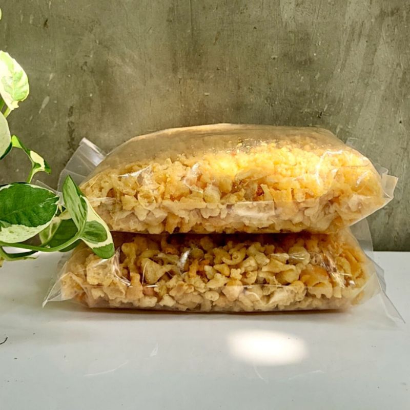 

Kremesan Keripik Cabe Renyah Premium Cemilan Gurih