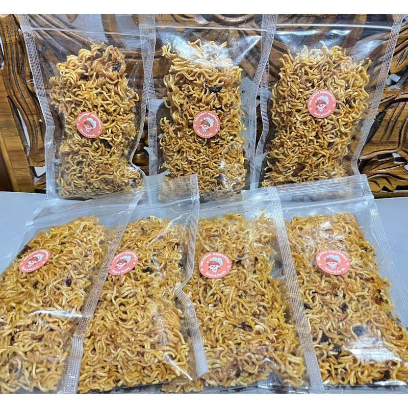 

mie pedas