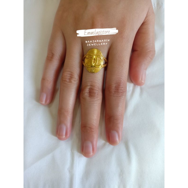 Cincin Mini Koin Oval Arsir -C- Lapis Emas 999 Banjar