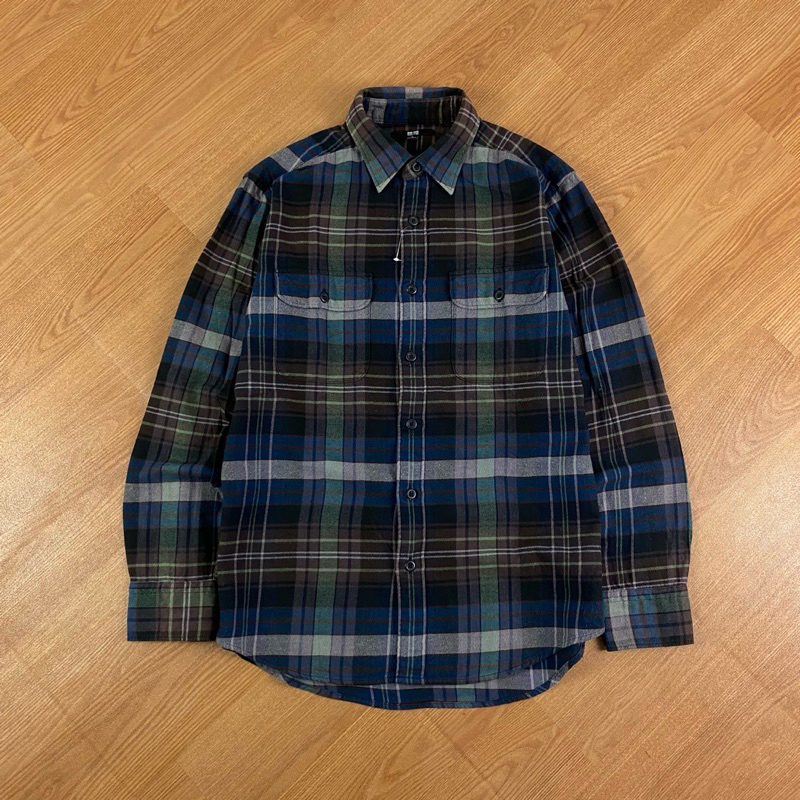 Uniqlo Plaid Flannel Shirt