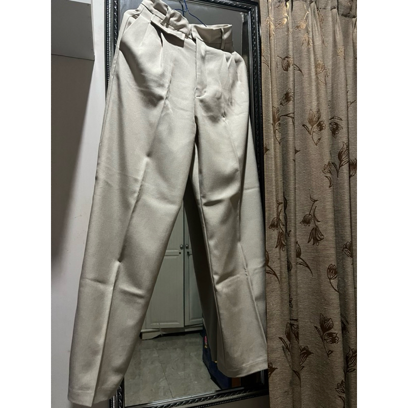 yeona (preloved) UK M