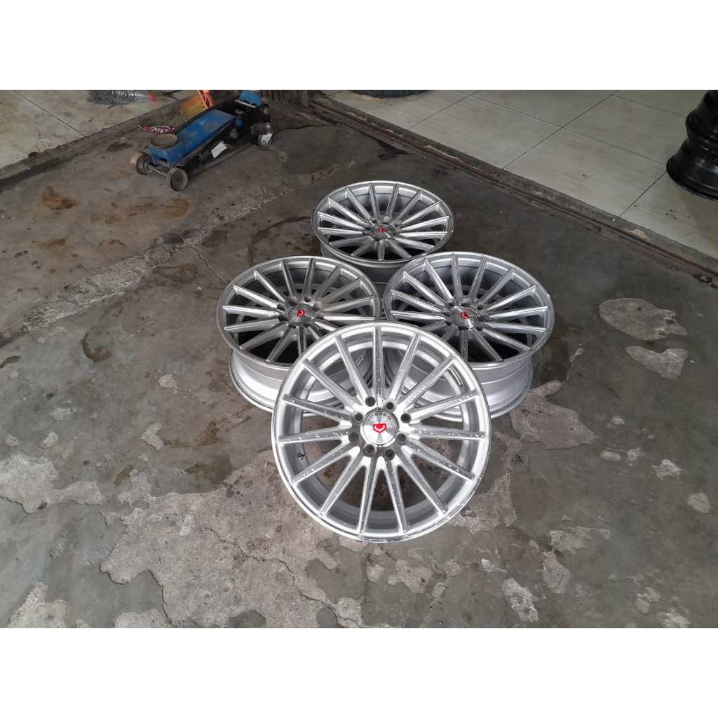 Velg Racing Jari Jari Bekas R16 Vossen Pcd 4x100 4x114 Ring 16 Buat Avanza Xenia Yaris Jazz Brio Cal