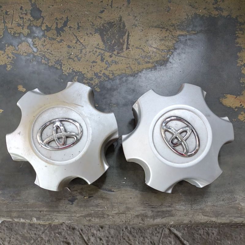 dop / emblem original velg Fortuner vnt