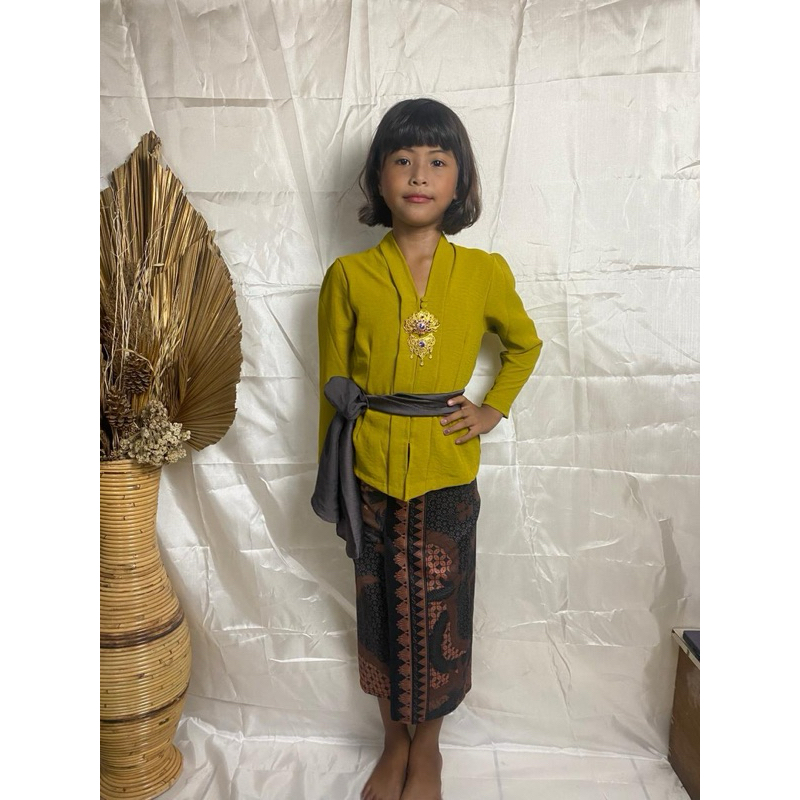 KEBAYA KARTINI ANAK BALI CRINGKLE AIRFLOW LENGAN PANJANG//HANYA KEBAYA