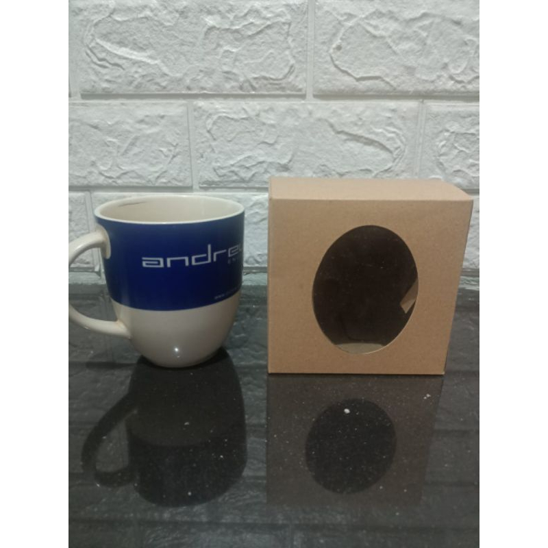 

Box Souvenir Mug / Box Polos Mug Uk. 11 x 8 x Tinggi 11 cm