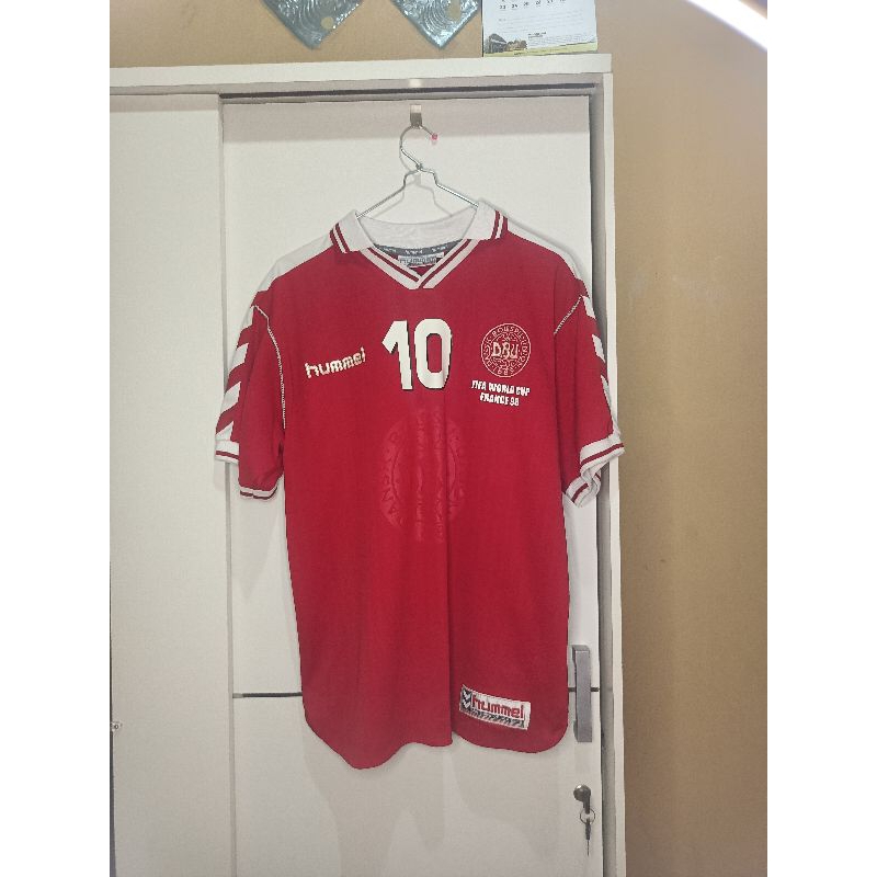 JERSEY DENMARK 1997 WORLD CUP ORIGINAL HOME NNS M LAUDRUP 10