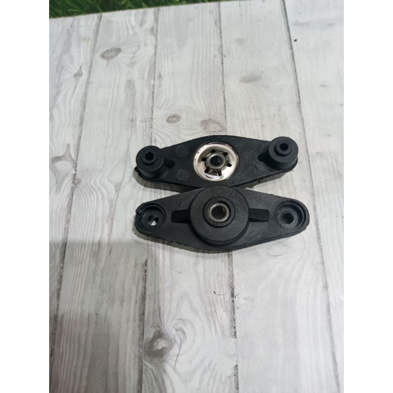 BOSHING KIPAS ANGIN KARAKTER