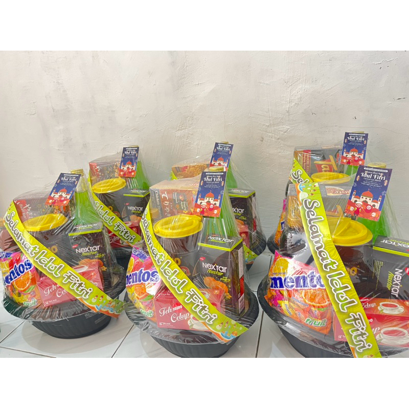 

Parcel lebaran (bingkisan)/ parcel hampers surabaya