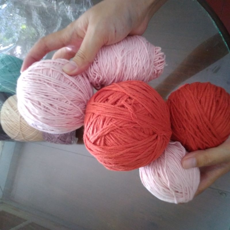 preloved benang rajut