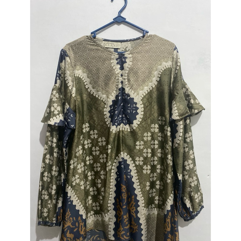 preloved wearing klamby