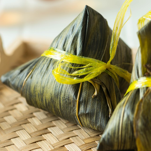 

Bakcang Nasi Ayam Cincang Nyonyah Lien (Medan)