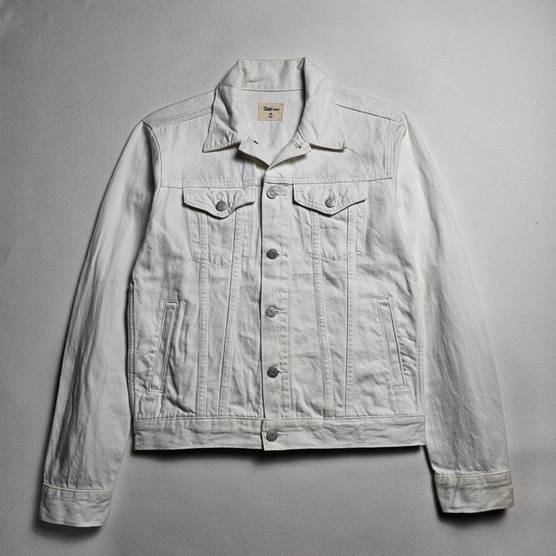 gap denim trucker white