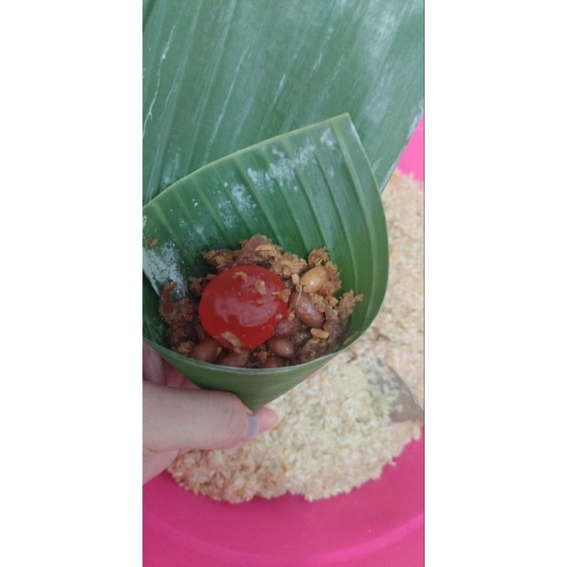 

bacang ayam telur asin halal