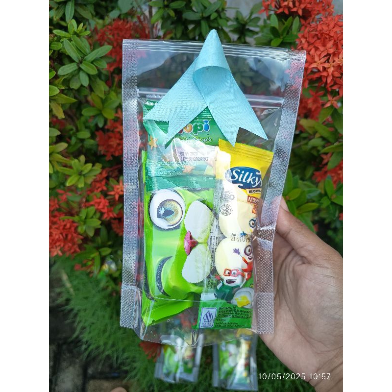 

PROMO TERMURAH MINIGIFT /MINI HAMPERS /SNACK ULTAH/PERPISAHAN/LEBARAN
