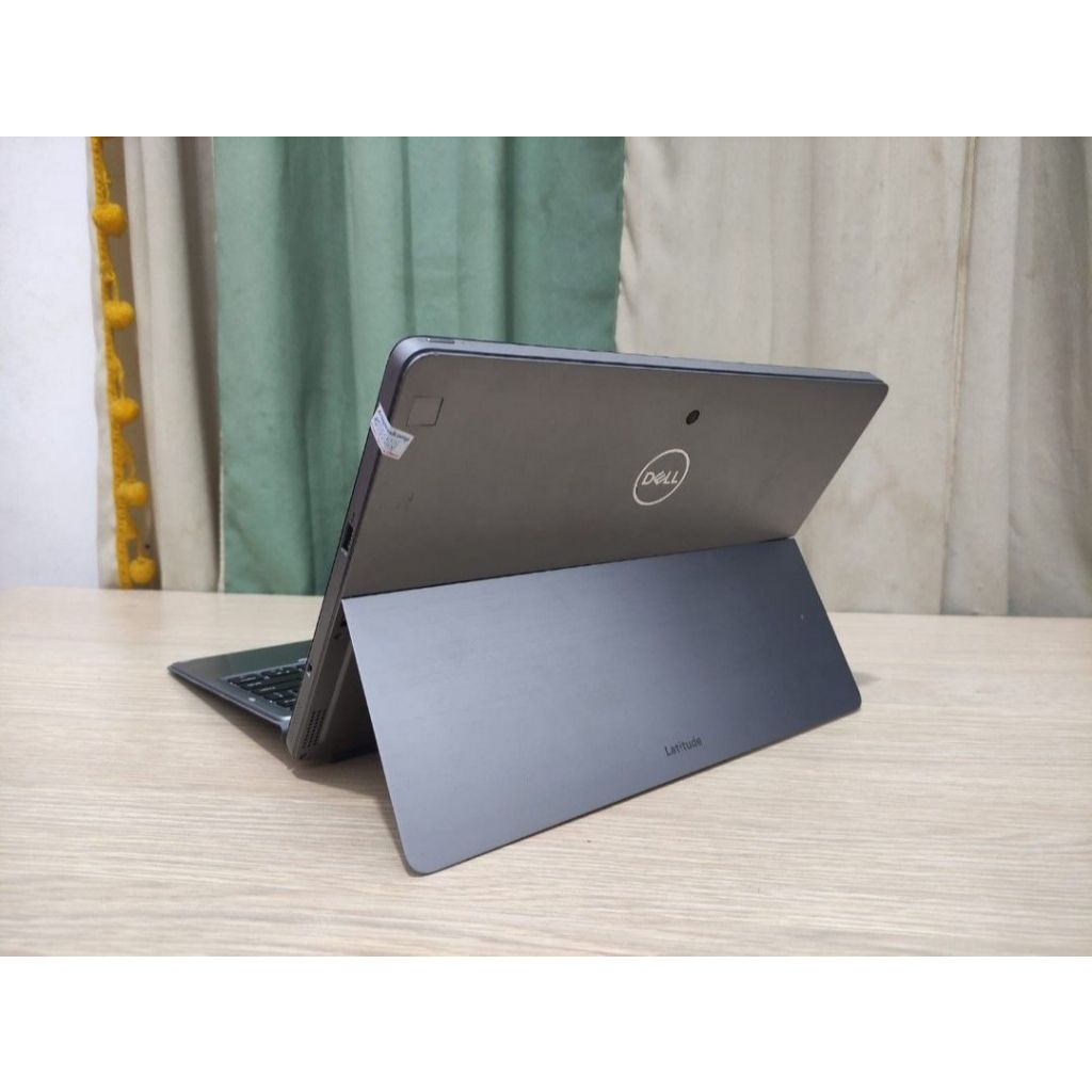 LAPTOP DELL 5200 7200 / HP / MICROSOFT SURFACE 2IN1 TABLET  ATAU FLIP TOUCHSCREEN CORE i5 i7 GENERAS