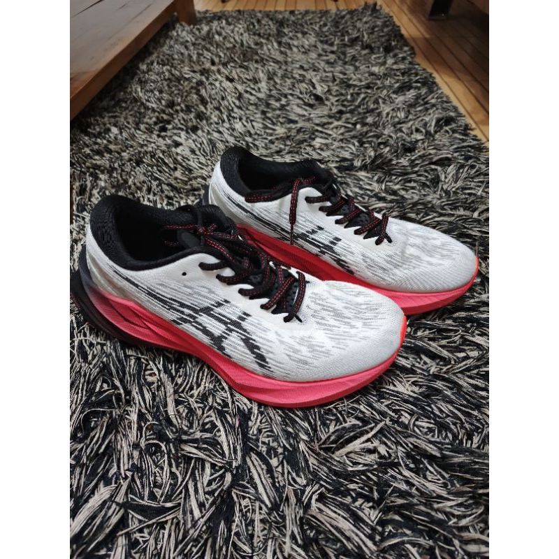 Asics Novablast 3 Men Original