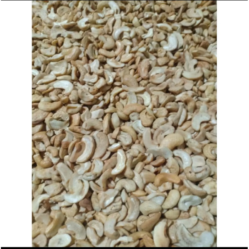 

Kacang Mede Pecahan 100gram