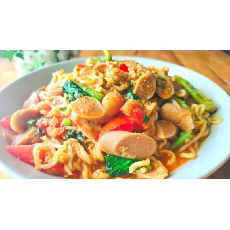 

mie nyemek toping komplit