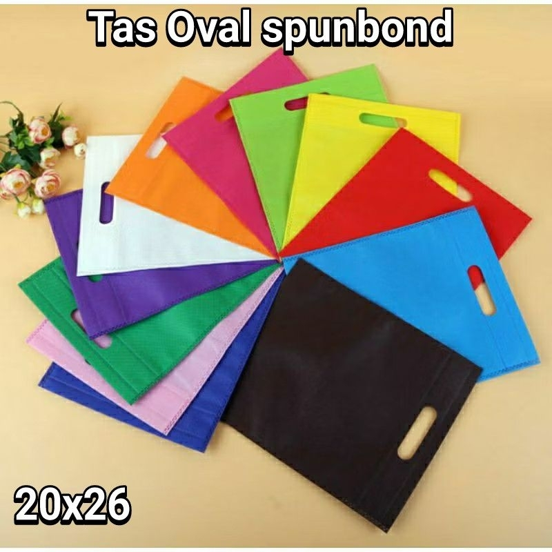 

Tas Spunbond Oval uk 20x26 / Goodie Bag 75 gsm / Tas Kain Polos