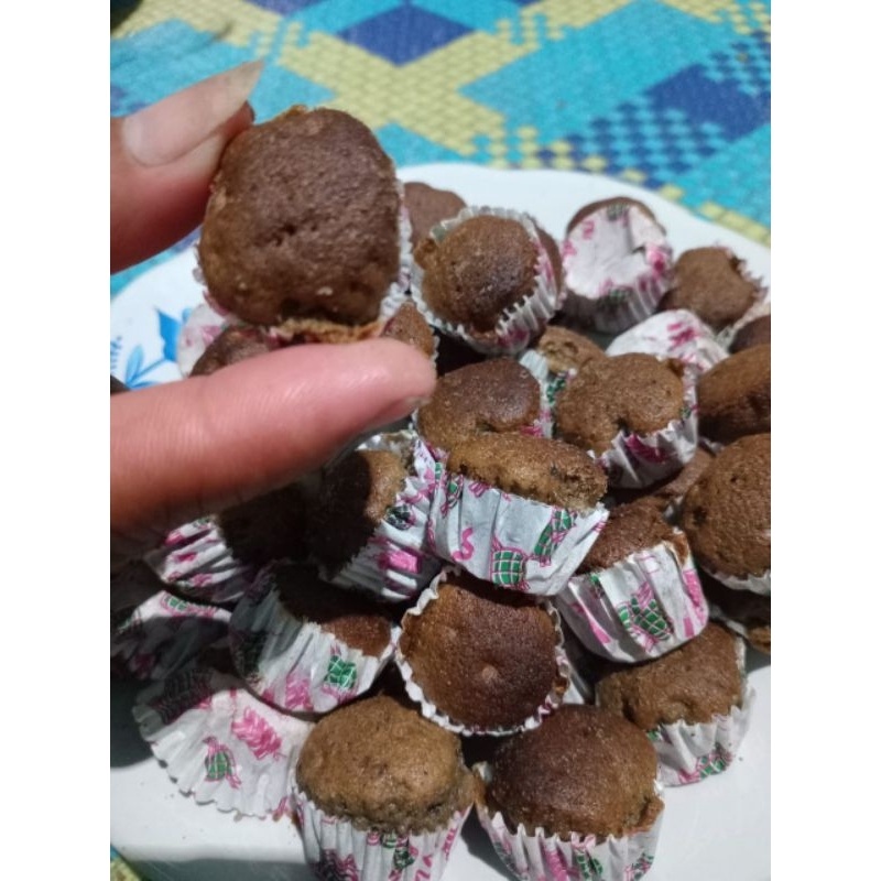 

Kue brownis mini kering/ kue kering