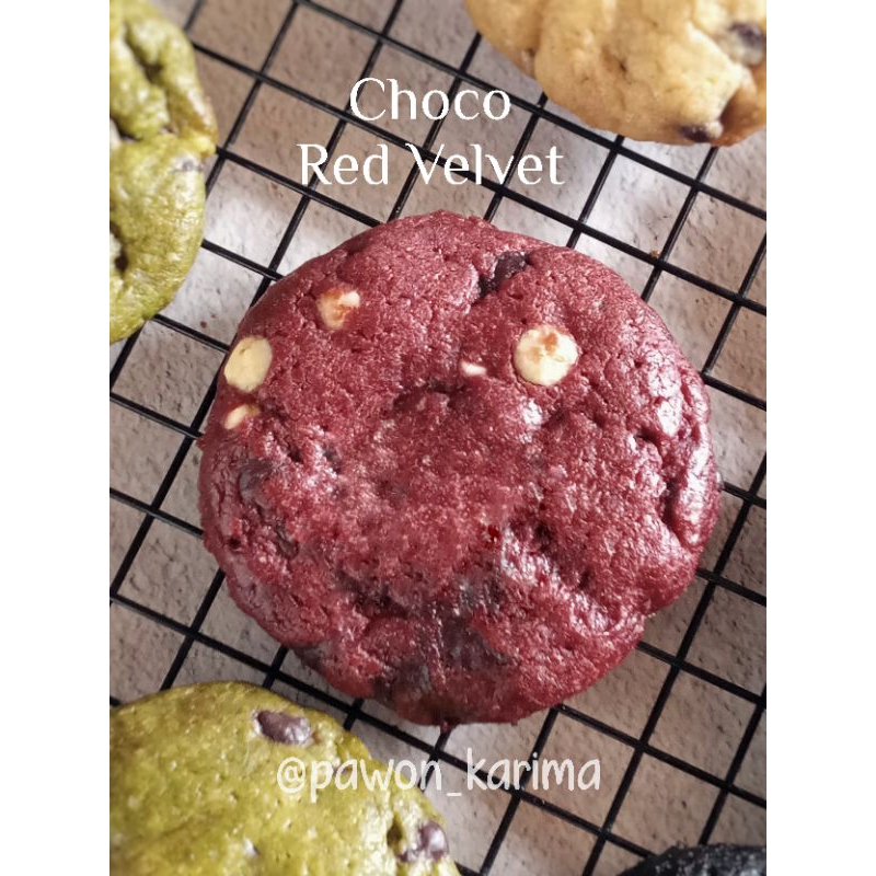 

SOFT COOKIES Medium | Soft Baked Cookies | Choco Red Velvet