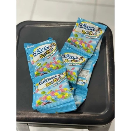 

( 1 Pack Isi 10 ) Dilan Bon Bon milk chocolate @13gr