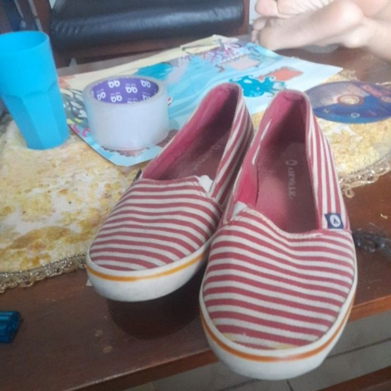 sepatu airwalk size 8  original second