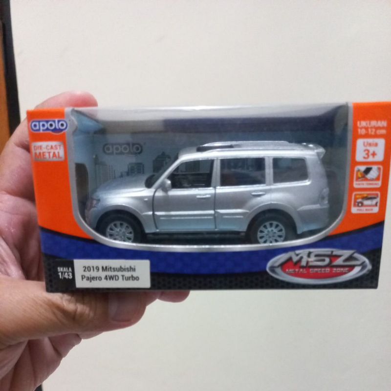 Diecast Apollo Mitsubishi Pajero 2019