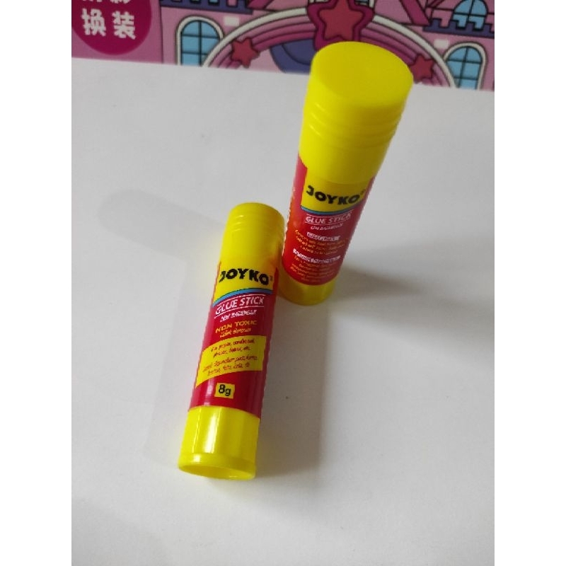 

Lem stick / lem batang kertas / glue stick Joyko 8gram