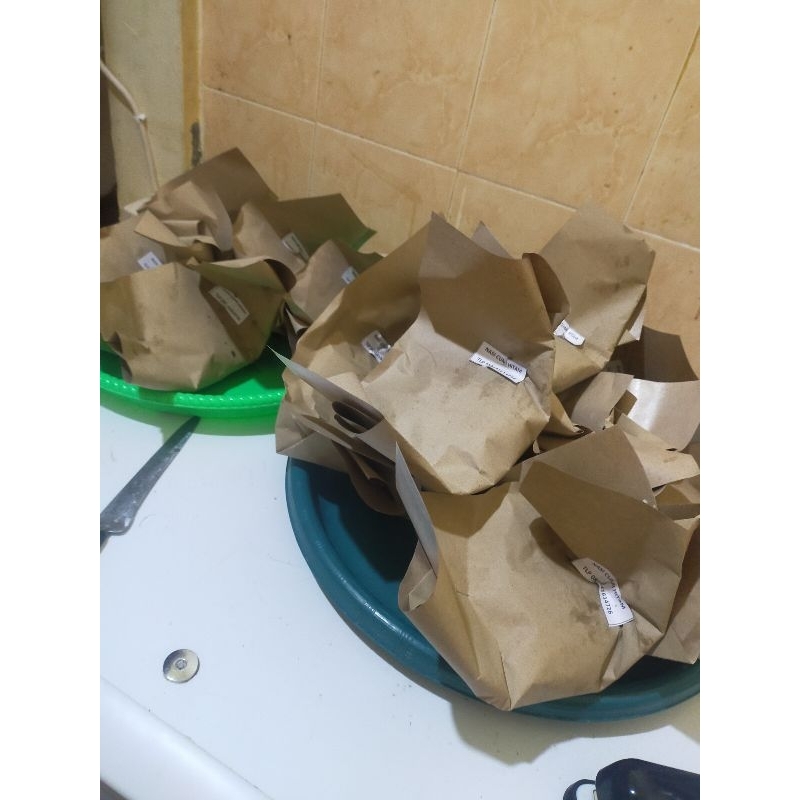

Nasi Bungkus Murah enak ( ready setiap pagi ) halal 100%