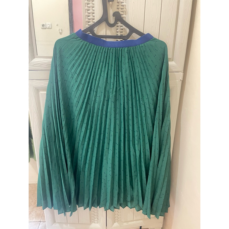rok plisket uniqlo