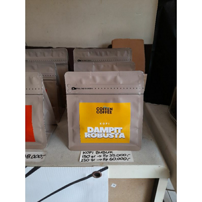 

Kopi Bubuk Robusta Dampit Malang 250gr