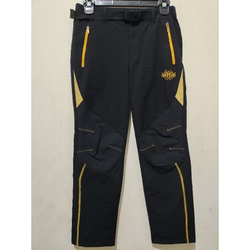 celana outdoor second k2