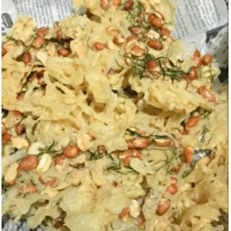 

REMPEYEK KACANG GURIH RENYAH DAUN JERUK ENAK 250 gram