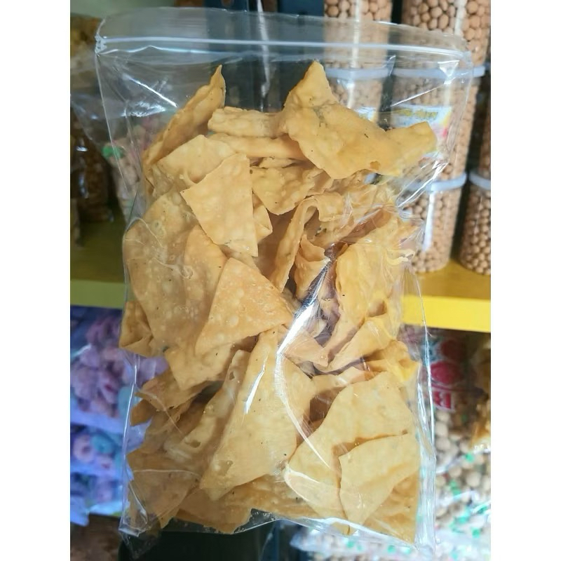 

keripik pangsit repack 220gram