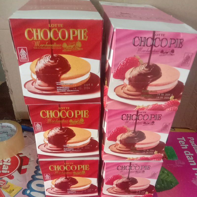 

CHOCO PIE Chocolate soft cake Marshmallow 1 Box isi 12 pcs