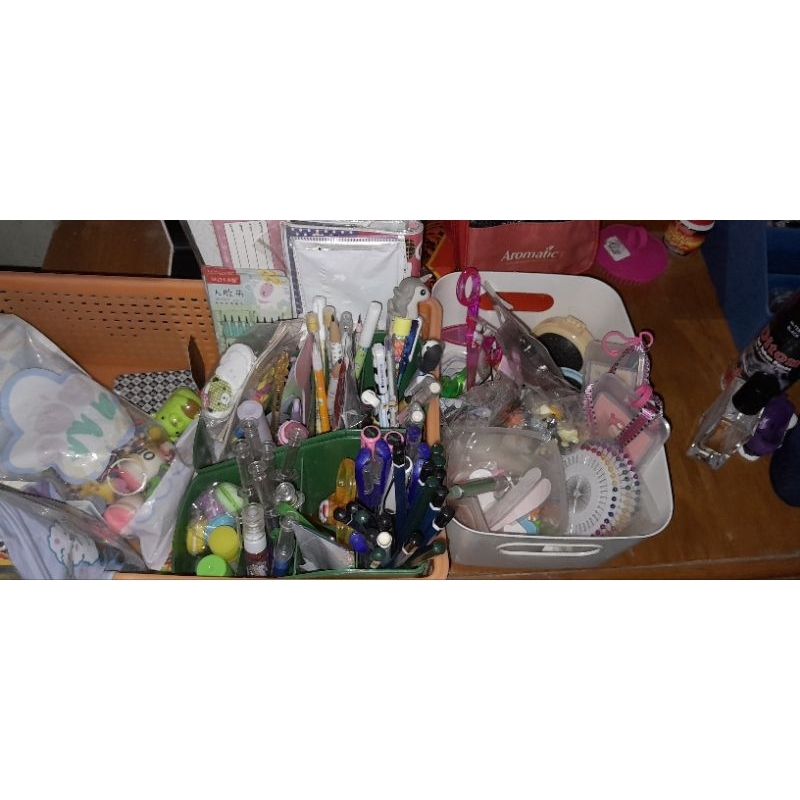 

PAKET ALAT TULIS 30K