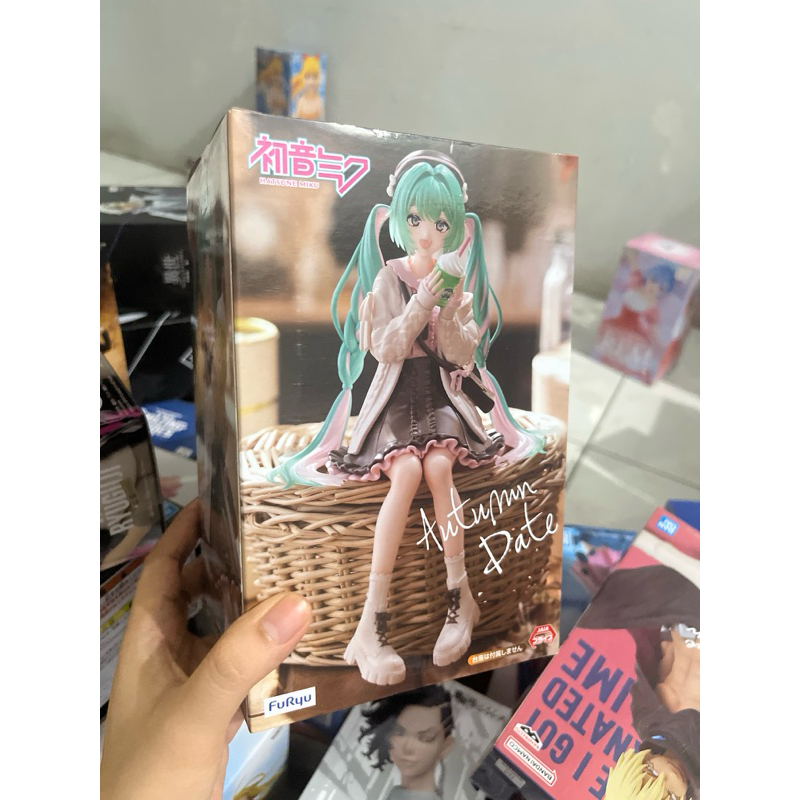 Noodle Stopper Furyu Hatsune Miku Autumn Date