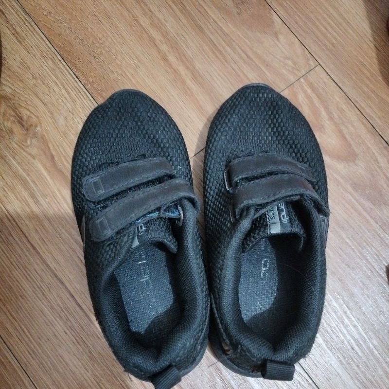 Preloved sepatu Ando hitam