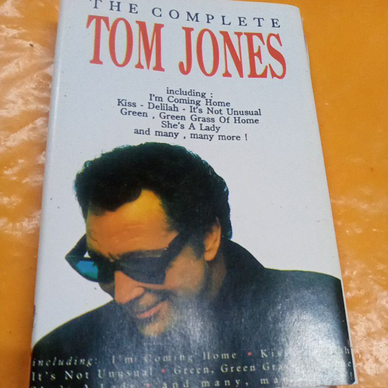 KASET PITA TOM JONES H325