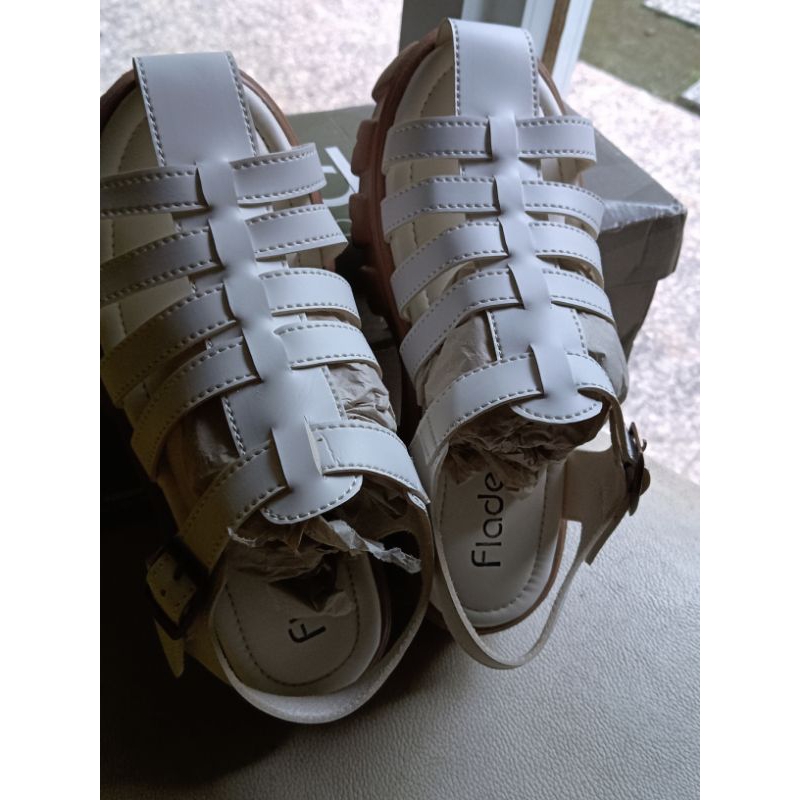 sandal sepatu Fladeo ori matahari