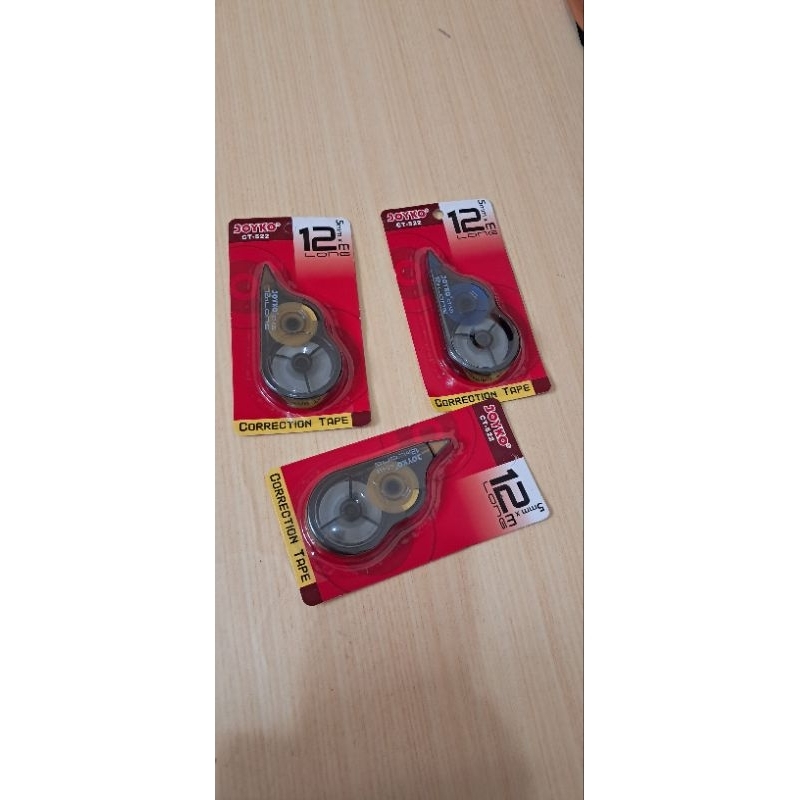 

correction tape/ pita koreksi joyko