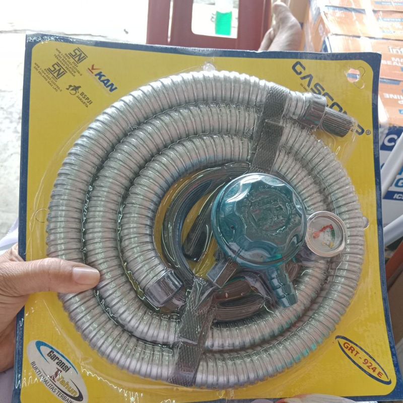 selang + regulator Gascomp