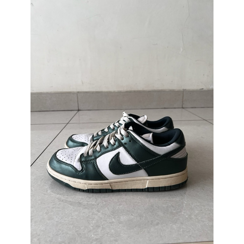 Nike Dunk Sepatu vintage green low
