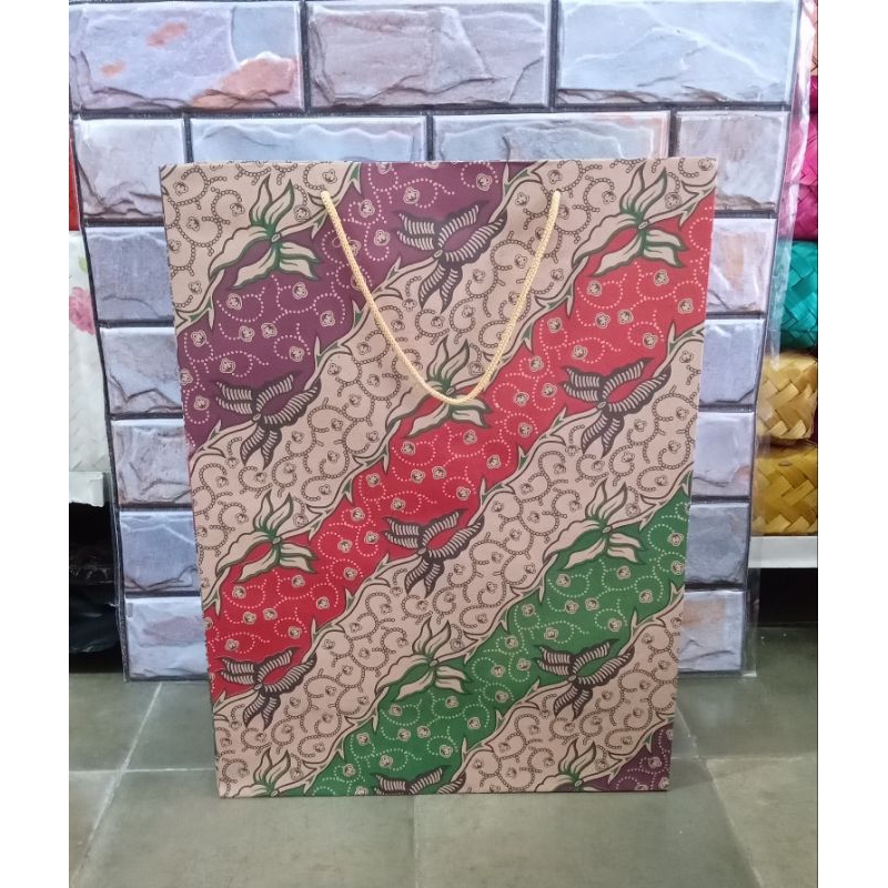 

Paper Bag Batik XL 30x40x10 isi 12pcs
