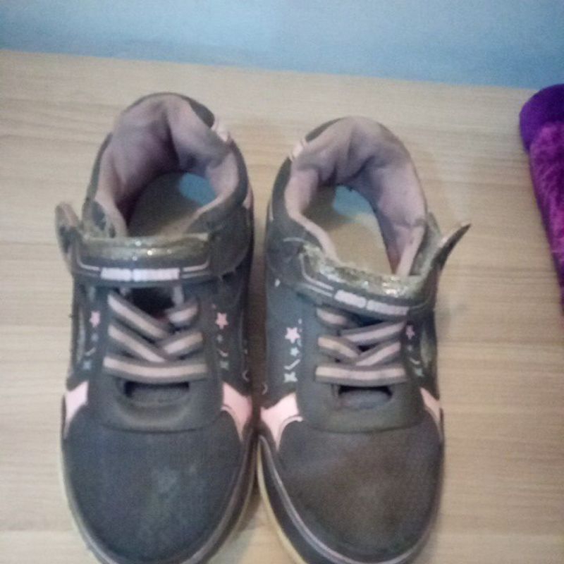 prelove sepatu