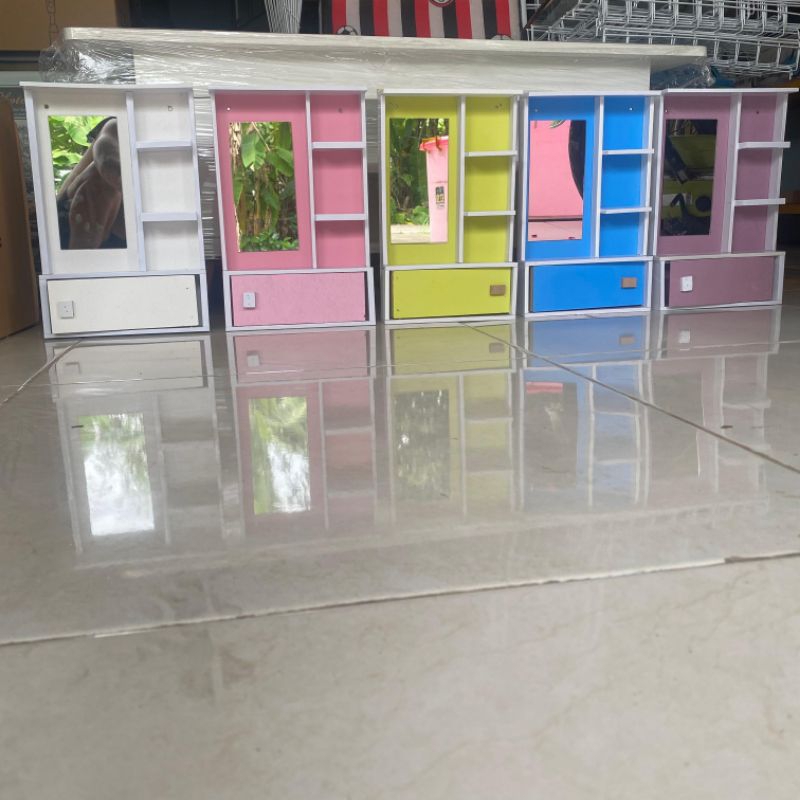 Cermin Rias Minimalis/Rak Kosmetik Gantung/Rak Rias Gantung