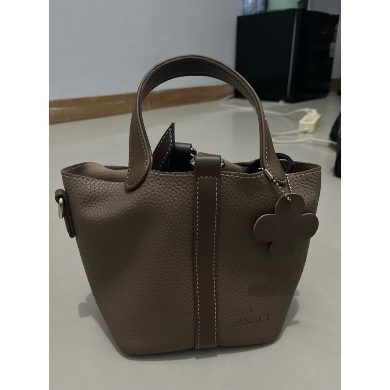 Tas Coklat Akaci
