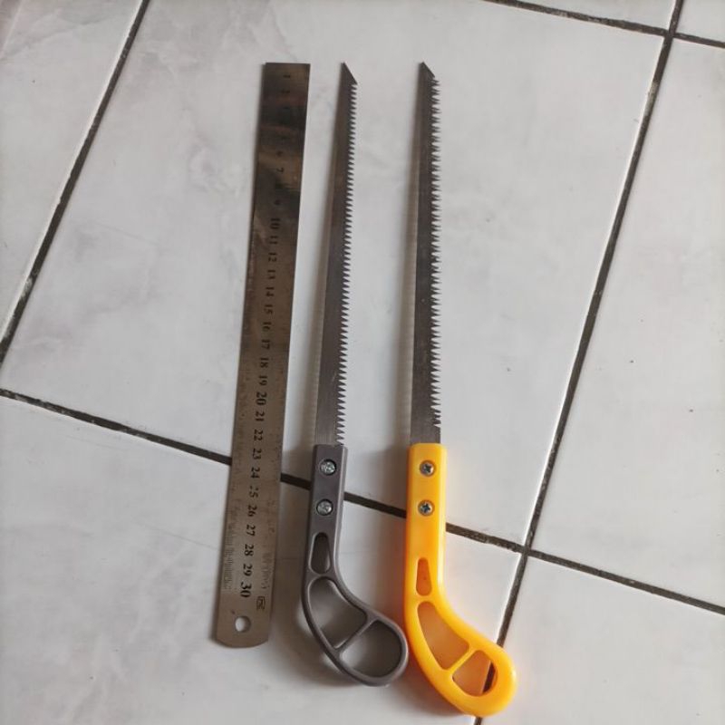 Gergaji kecil bonsai