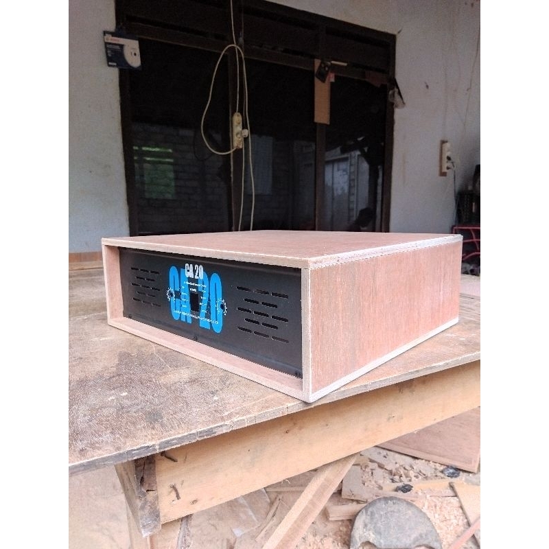 Box Power CA20 Triplek 12mm